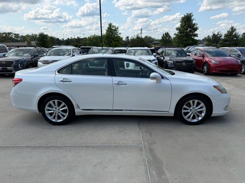Used 2011 Lexus ES 350 FWD image 4