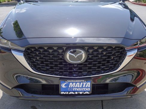 New 2025 MAZDA CX-5 AWD 2.5 S w/ Premium Plus Pkg image 2