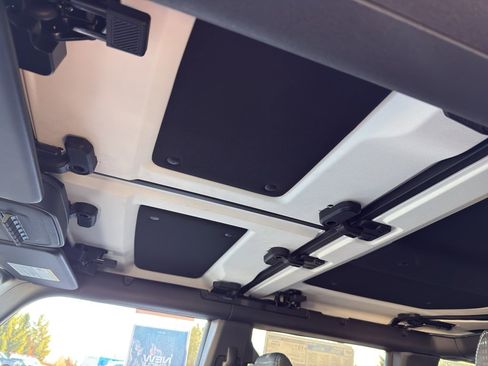 New 2025 Ford Bronco Heritage Edition image 22