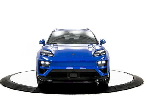 New 2026 Porsche Macan Turbo Electric AWD/4WD image 10