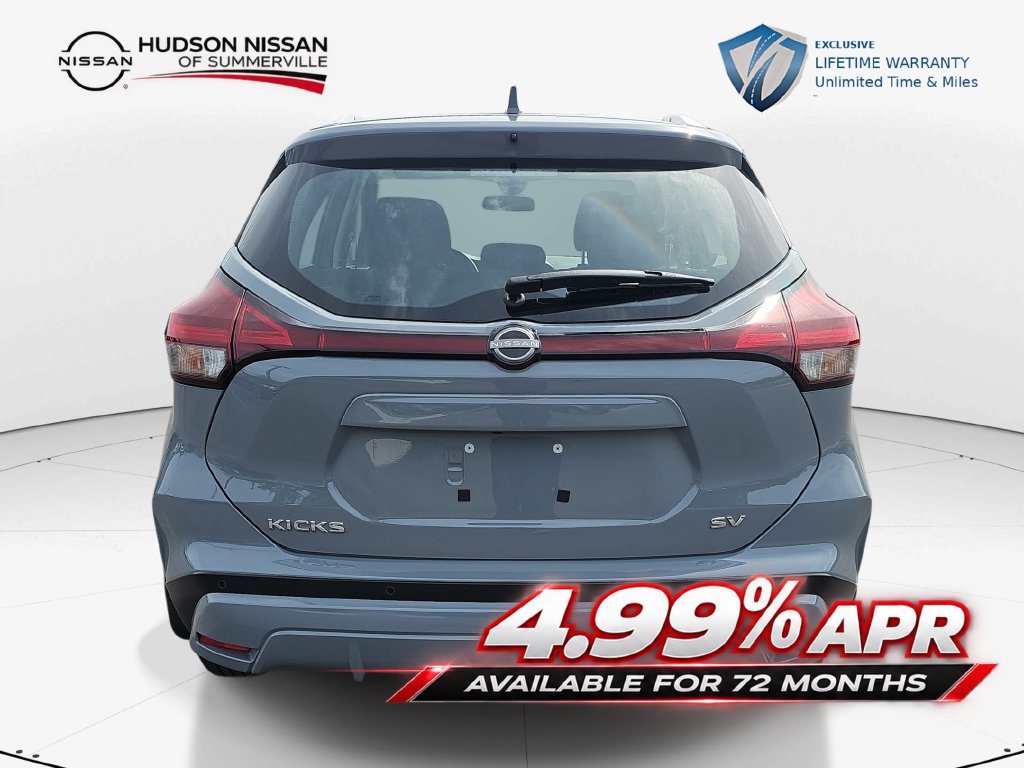 Used 2024 Nissan Kicks SV FWD image 8