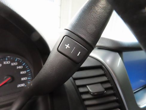 Used 2019 Chevrolet Suburban Premier image 52