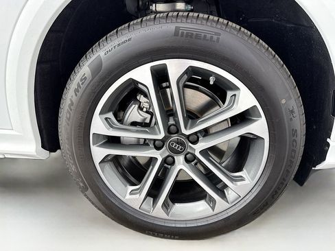 Used 2025 Audi Q5 2.0T Premium Plus w/ Premium Plus image 31