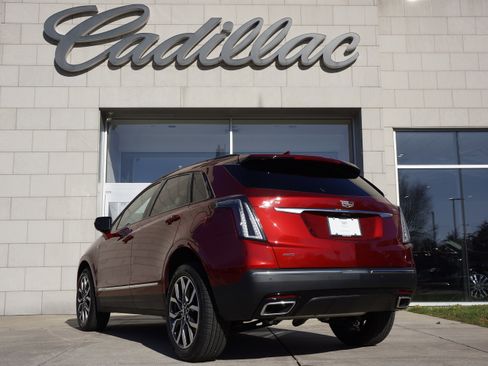 New 2025 Cadillac XT5 Sportv w/ Technology Package image 8