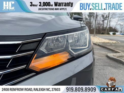 Used 2016 Volkswagen Passat 1.8T SE image 9