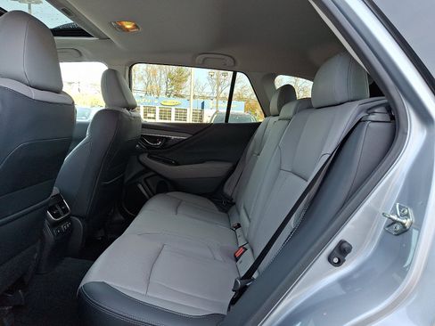 Used 2020 Subaru Outback Limited image 10