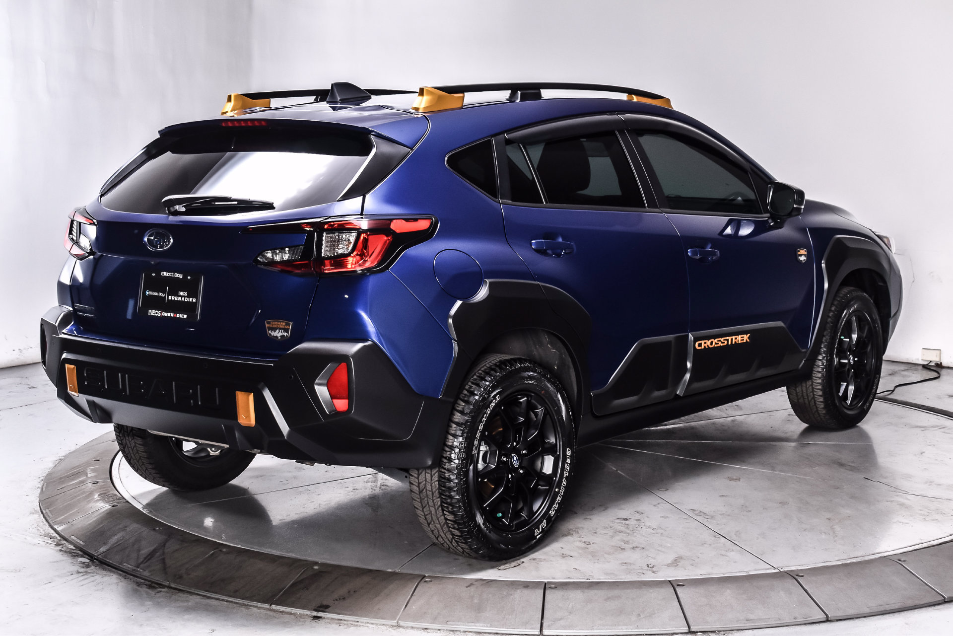 Used 2024 Subaru Crosstrek 2.5i Wilderness w/ Crosstrek Mirror Package AWD/4WD image 5