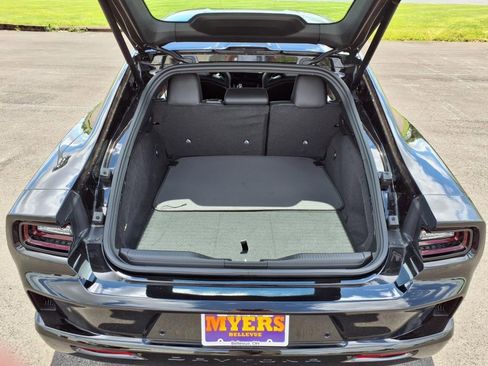 New 2025 Dodge Charger Daytona Scat Pack w/ Track Pack image 29