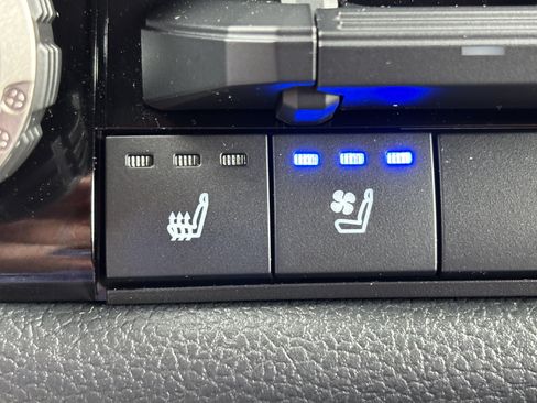 Used 2026 Toyota Tundra Limited w/ Limited PVM Package AWD/4WD image 27