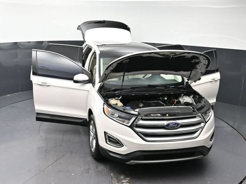 Used 2015 Ford Edge Titanium FWD image 43