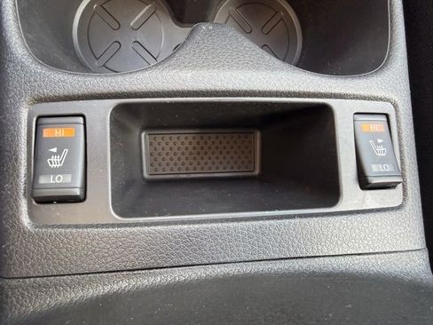 Certified 2017 Nissan Rogue SV image 28