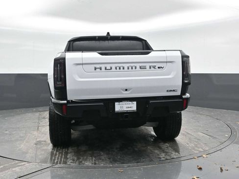 New 2026 GMC Hummer EV 4x4 Crew Cab image 9