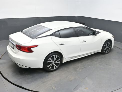 Used 2018 Nissan Maxima 3.5 SV image 32
