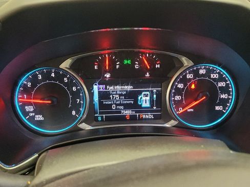 Used 2018 Chevrolet Equinox Premier image 23