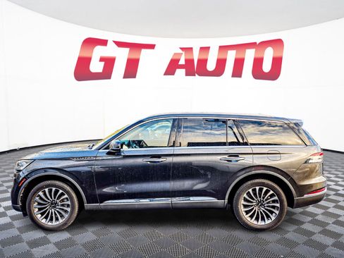Used 2020 Lincoln Aviator Reserve w/ Elements Package Plus image 4