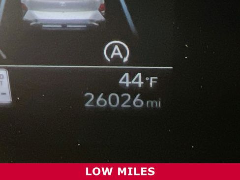 Used 2024 Hyundai Kona SE image 17