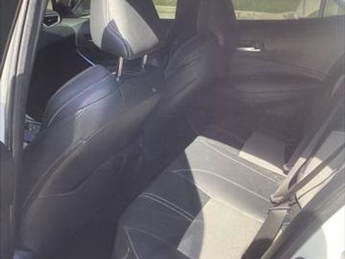 Used 2019 Toyota Corolla XSE FWD image 16