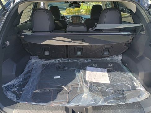 New 2025 Subaru Crosstrek 2.5i Limited w/ Popular Package #3A image 15