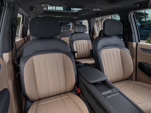 New 2026 Kia EV9 GT-Line image 15