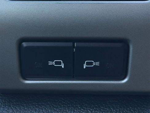 Used 2022 Ford F250 Lariat w/ Tremor Off-Road Package image 23