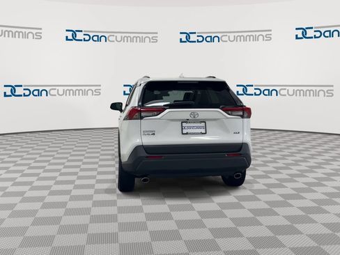 Used 2025 Toyota RAV4 XLE FWD image 7