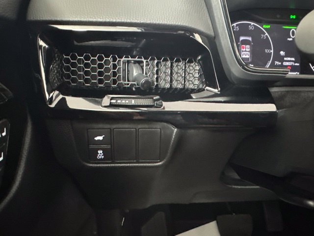 Used 2025 Honda CR-V Sport Touring image 20