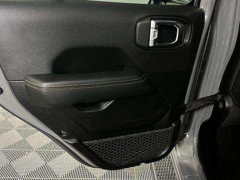 Used 2023 Jeep Wrangler High Altitude image 30