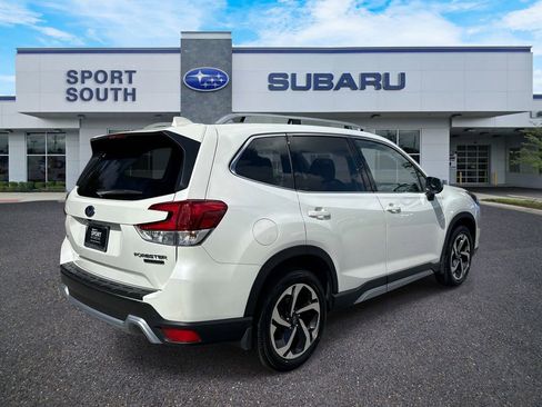 Used 2023 Subaru Forester Touring AWD/4WD image 3