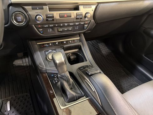 Used 2017 Lexus ES 350 w/ Luxury Package FWD image 19