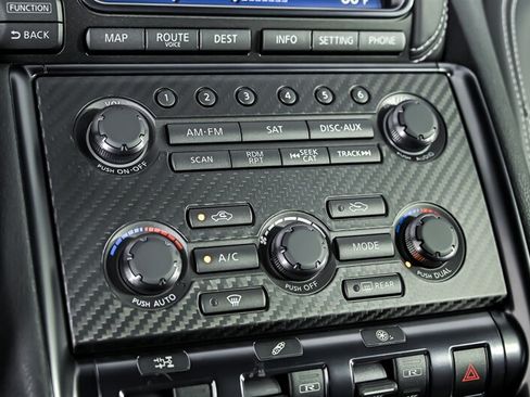 Used 2014 Nissan GT-R Track Edition AWD/4WD image 27