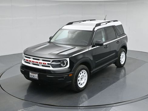 Certified 2024 Ford Bronco Sport Heritage w/ Heritage Convenience Package AWD/4WD image 39