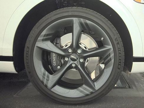 Used 2026 Genesis GV70 3.5T Sport Prestige AWD/4WD image 9