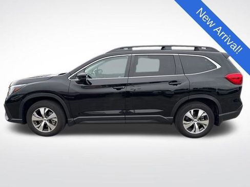 Certified 2024 Subaru Ascent Premium w/ Convenience Package AWD/4WD image 4