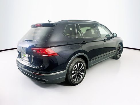 Used 2024 Volkswagen Tiguan S image 9