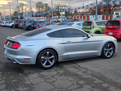 Used 2015 Ford Mustang Coupe w/ Equipment Group 051A image 30
