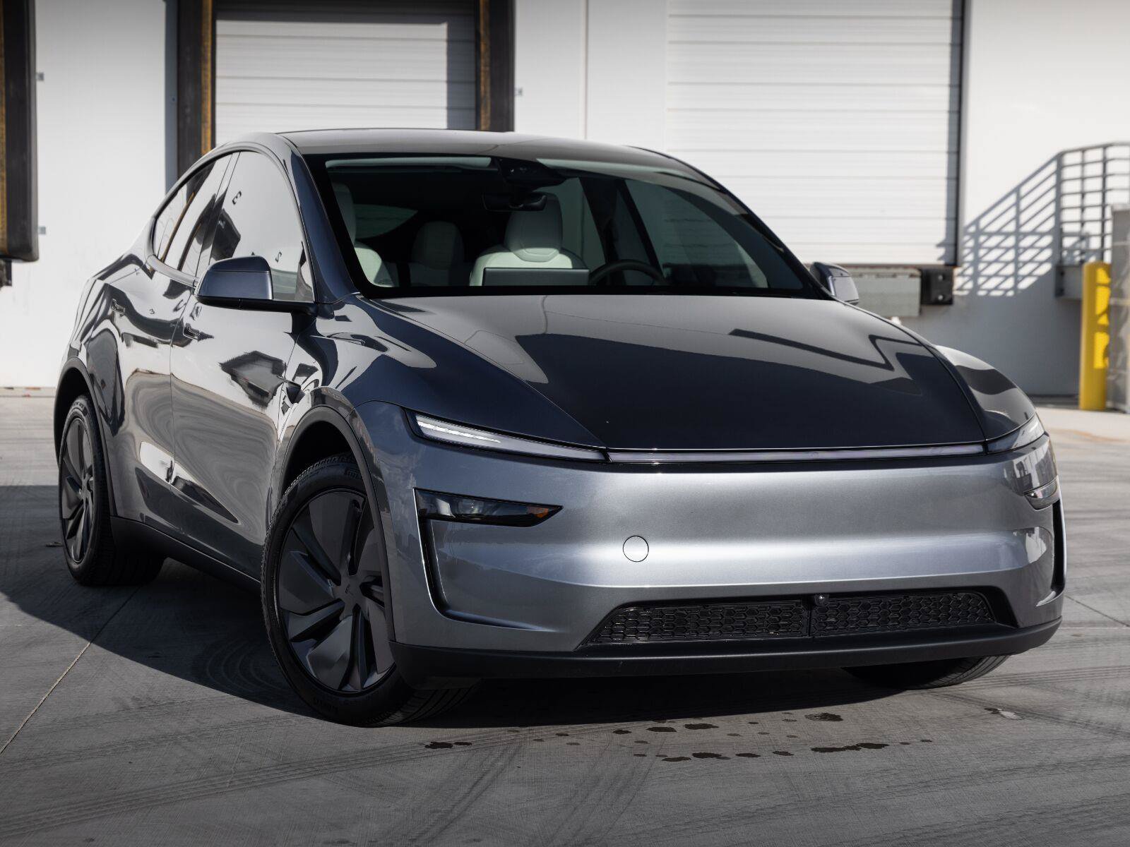 Used 2026 Tesla Model Y Long Range AWD/4WD image 29
