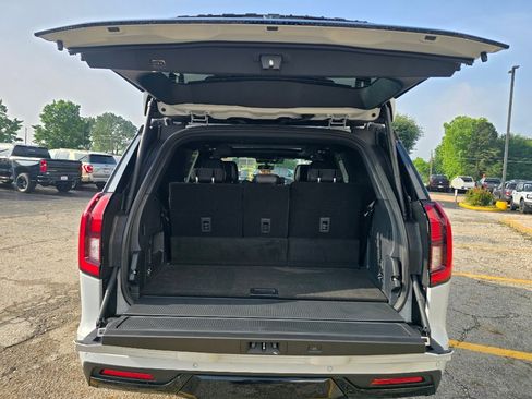 New 2026 Ford Expedition Platinum AWD/4WD image 21