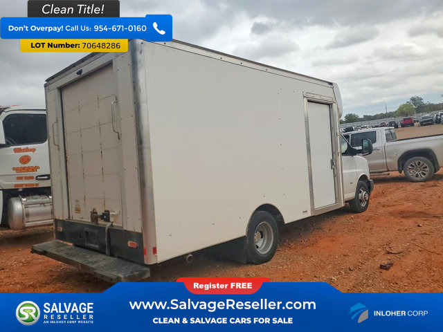Used 2021 Chevrolet Express 3500 w/ Power Convenience Package RWD image 4