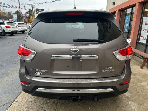 Used 2014 Nissan Pathfinder Platinum w/ Platinum Premium Package image 6