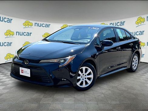 Certified 2024 Toyota Corolla LE FWD image 3