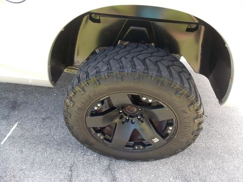 Used 2013 RAM 1500 Express image 21