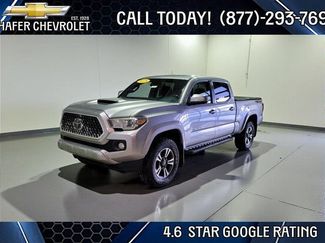 Used 2018 Toyota Tacoma TRD Sport video 1