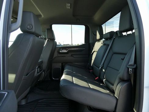 New 2026 GMC Sierra 1500 SLT w/ SLT Premium Package AWD/4WD image 19