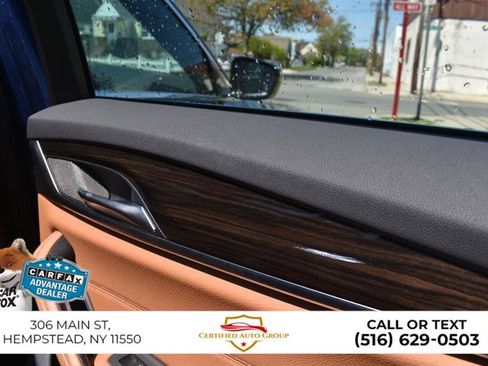 Used 2022 BMW 540i xDrive AWD/4WD image 28