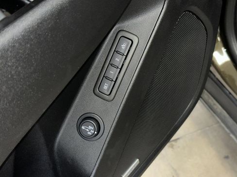 Certified 2023 Chevrolet Equinox Premier image 7