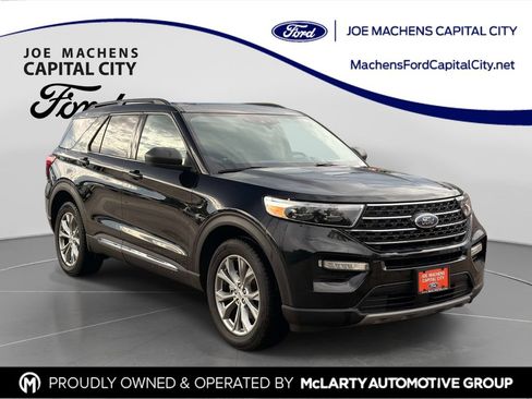 Used 2023 Ford Explorer XLT w/ Equipment Group 202A AWD/4WD image 1