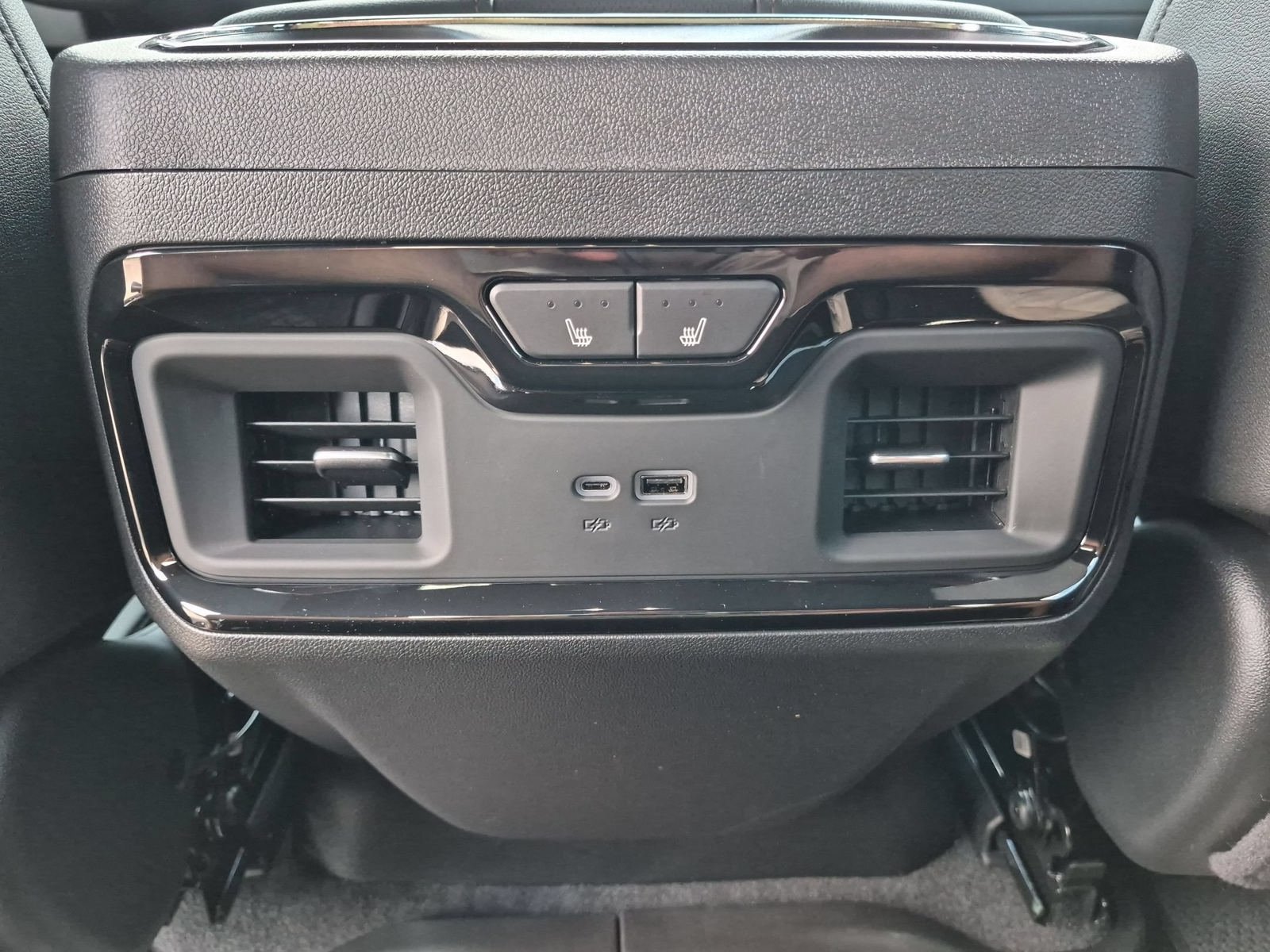 New 2026 GMC Sierra 1500 AT4 w/ AT4 Premium Package AWD/4WD image 26