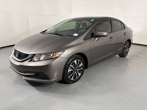 Used 2015 Honda Civic EX image 4