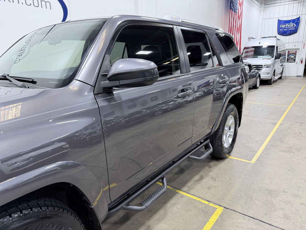 Used 2017 Toyota 4Runner SR5 RWD image 21