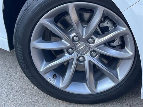 Used 2023 Acura TLX image 10